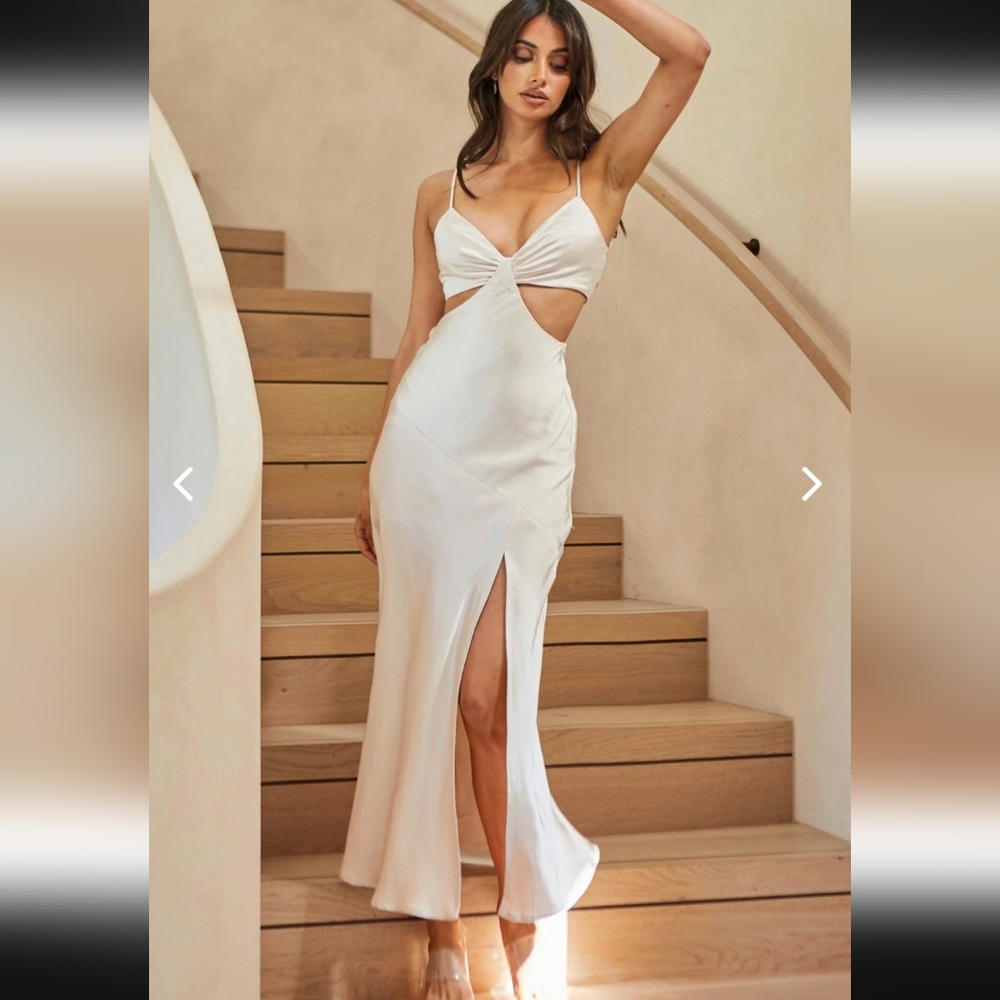 SELFIE LESLIE ACAPULCO CAMI STRAP TIED BACK SATIN MAXI DRESS CHAMPAGNE - Picture 6 of 16